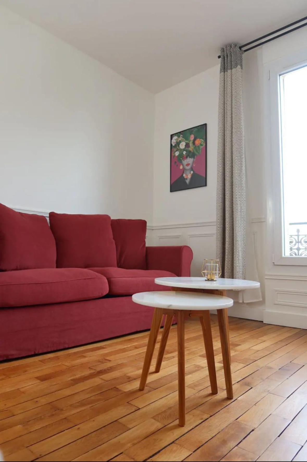 Charmant Appartement Cosy A Suresnes Bagian luar foto