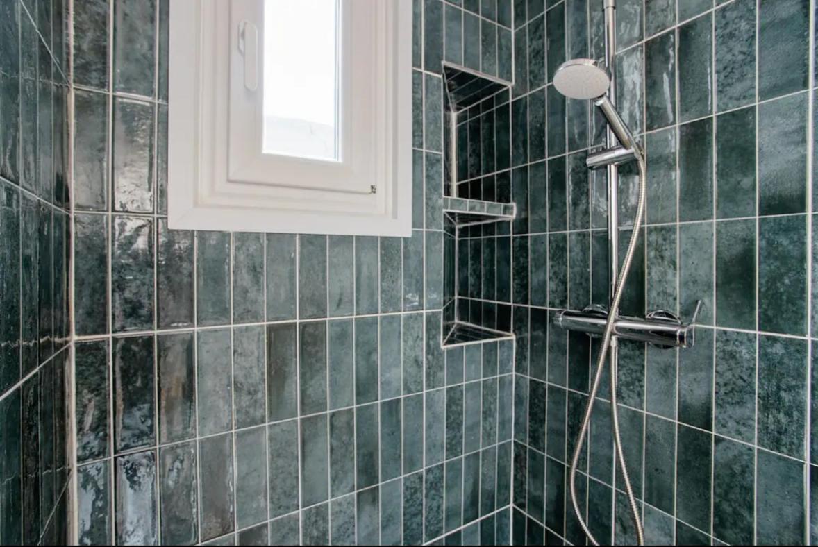 Charmant Appartement Cosy A Suresnes Bagian luar foto